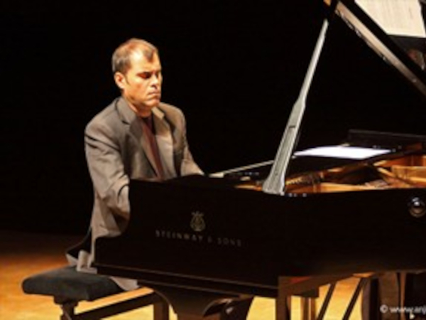 Hervé Billaut
